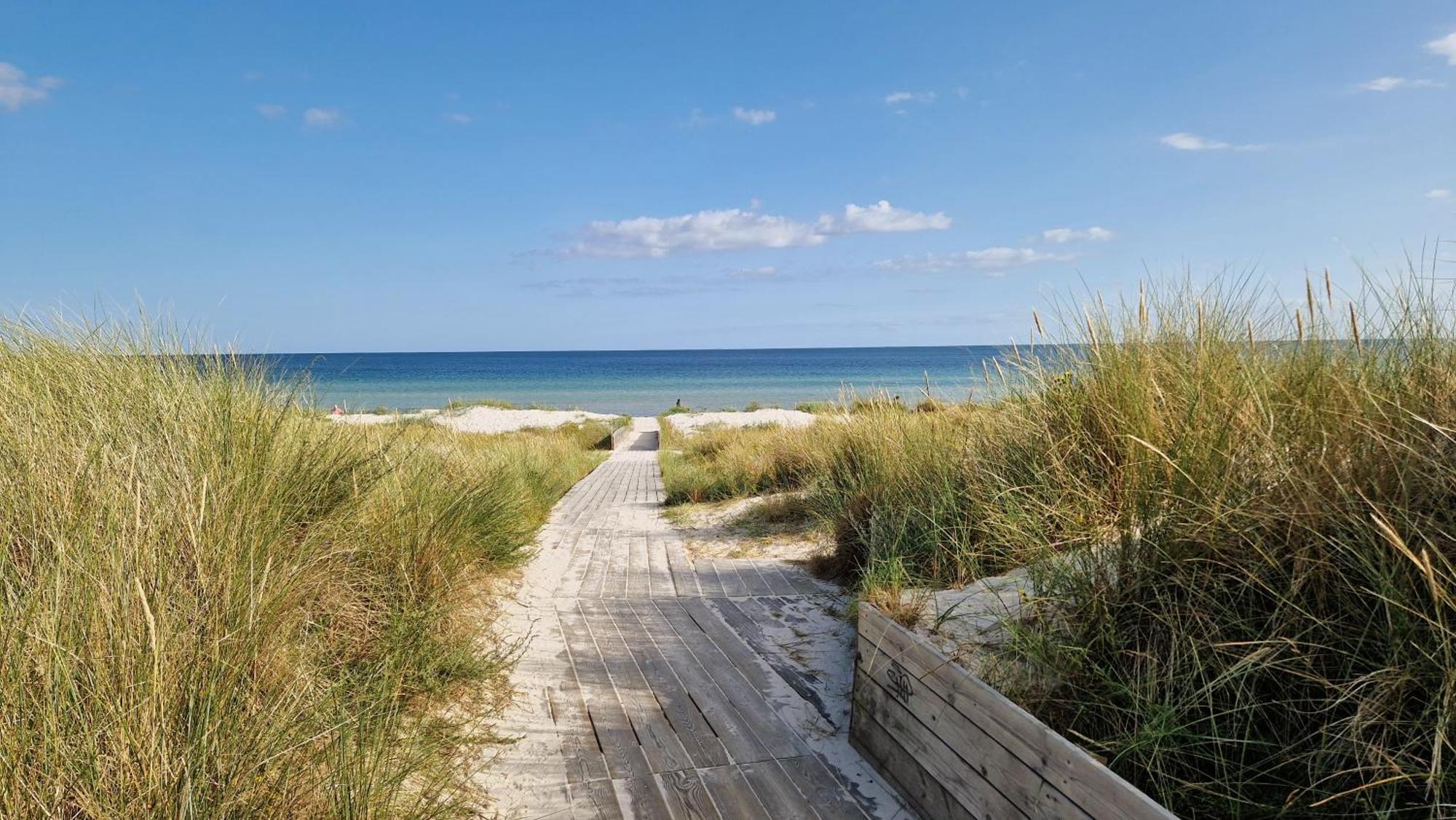 Falsterbo - Sea Breeze Apartment Malmö Buitenkant foto